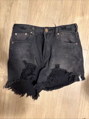 Final price $10 One Teaspoon Black Distressed Frayed Hem Denim Shortsl legend Sz